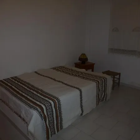 - Paros, Vassilia - 3